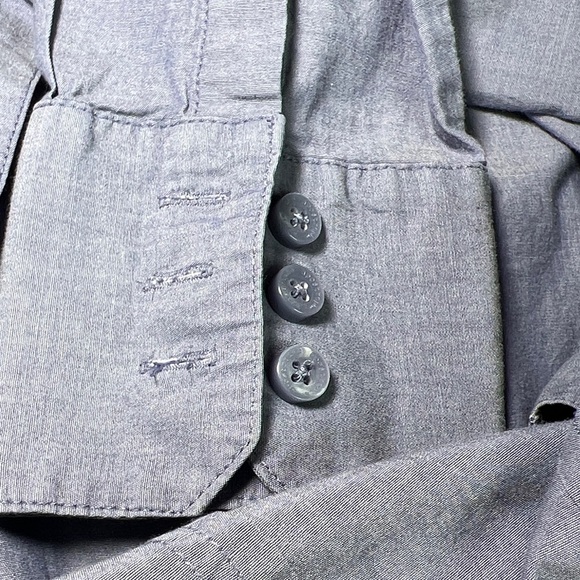 👚👕 Two Button-Up Long Sleeve Shirts one blue one pink - Picture 9 of 12